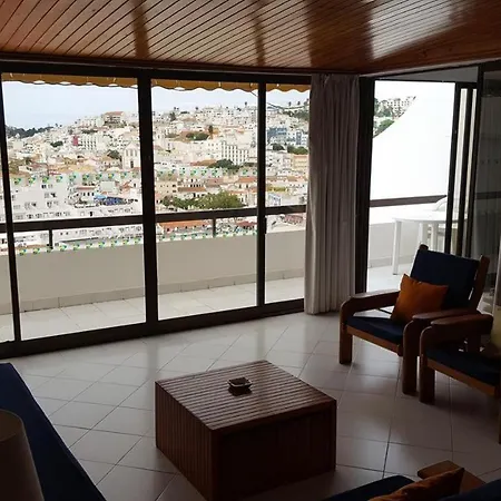 Albufeira, Sea And Old Town View דירה אלבופיירה